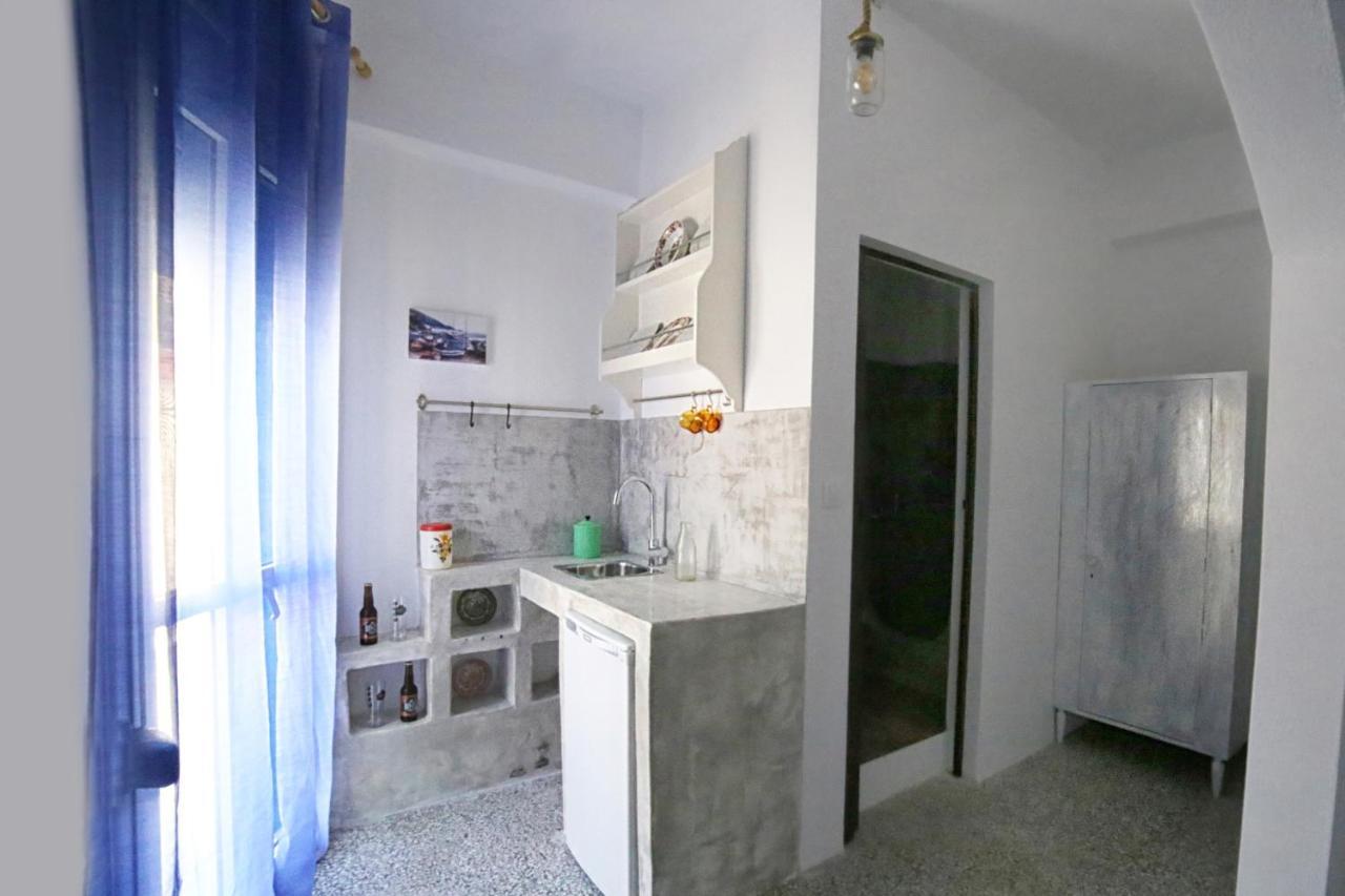 Stamatia'S Rooms Ágios Kírykos Buitenkant foto